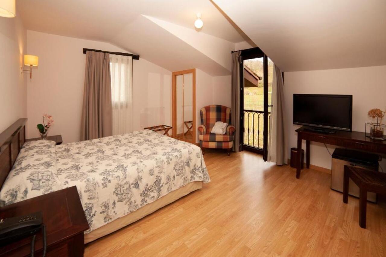 Hotel Rural Casa De Campo Soto De Cangas Eksteriør billede