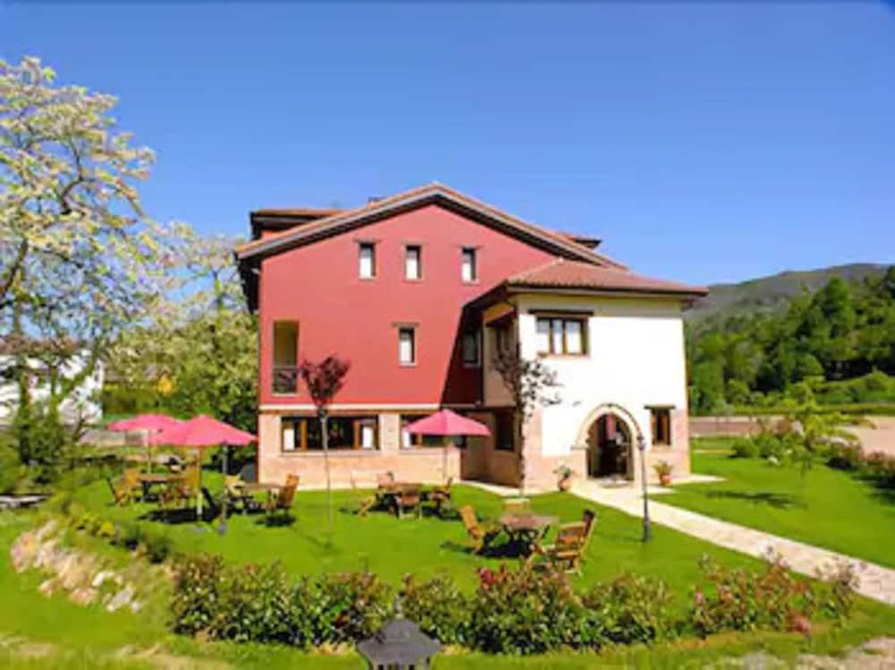 Hotel Rural Casa De Campo Soto De Cangas Eksteriør billede