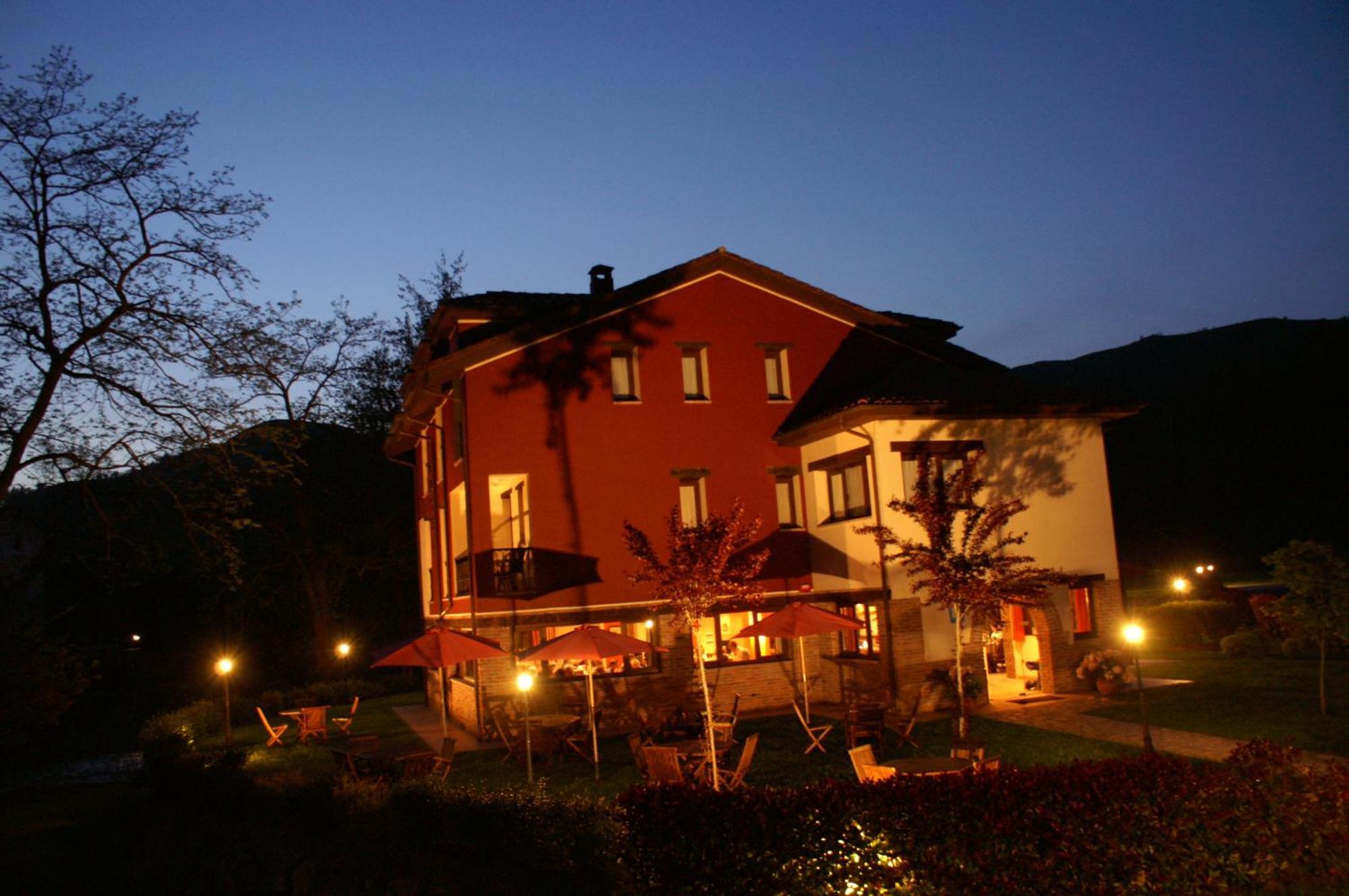 Hotel Rural Casa De Campo Soto De Cangas Eksteriør billede
